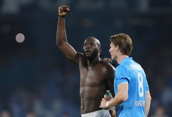 Lukaku: De Bruyne là một ngư