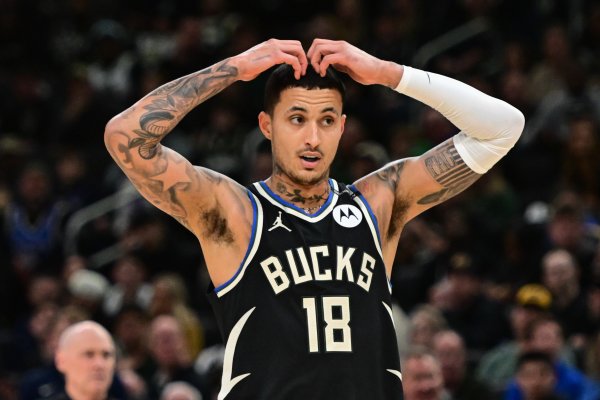 Bucks GM: Chúng tôi vẫn có n
