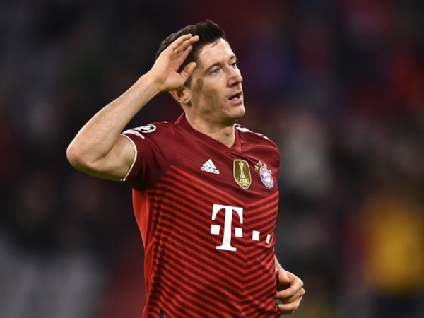 Bayern Story lặp lại ở Premi