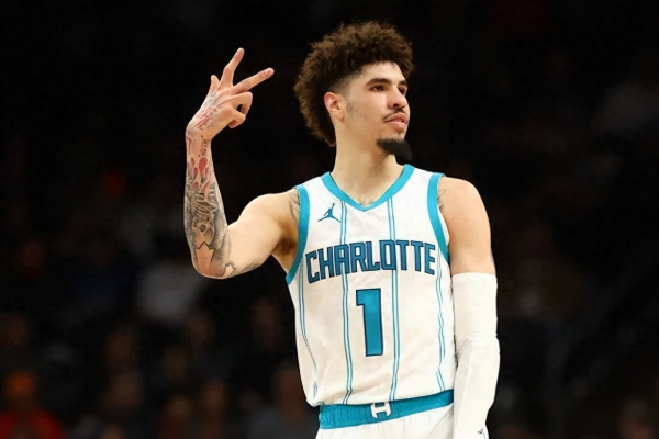 Hornets Raptors kế hoạch 3-f